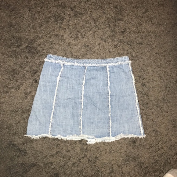 Forever 21 denim skirt - Picture 2 of 4